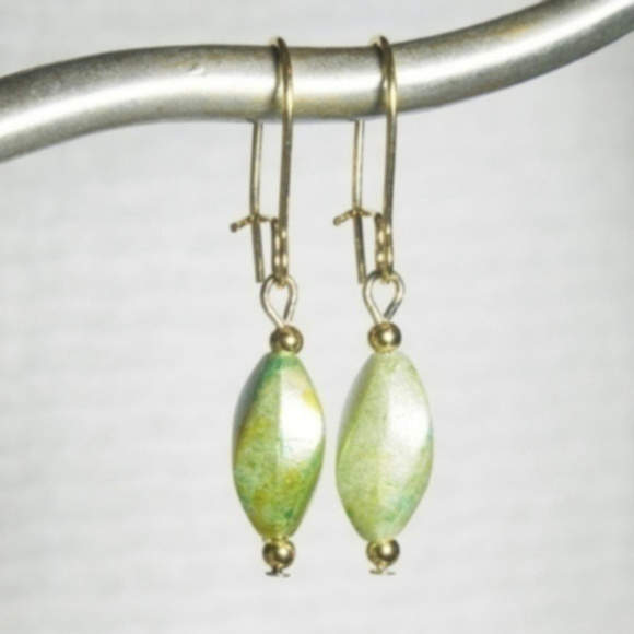 NWT HANDMADE ACRYLIC - Picture 2 of 2